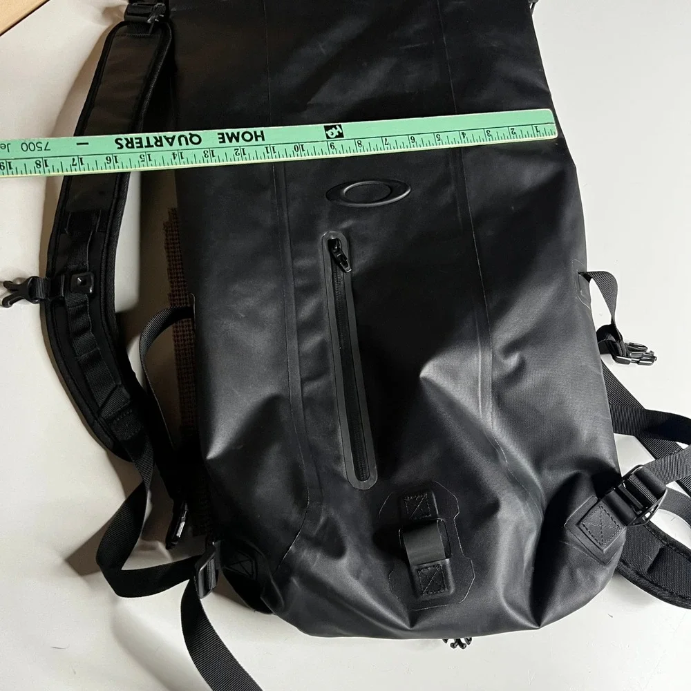 Oakley Dry Goods Roll Top Backpack Black Water Resistant Bag 921134A 02E